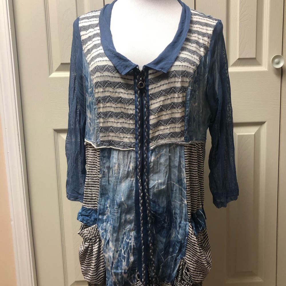 Adam Jacobs Blue and White Women's Top